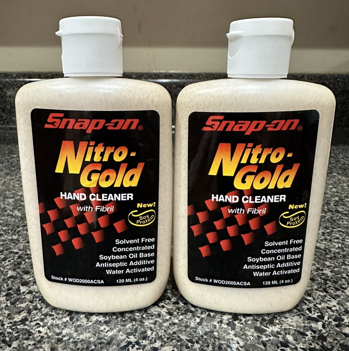 Snap On Nitro Gold Hand Cleaner With Fibril 2 Bottles 4 Oz Each Free