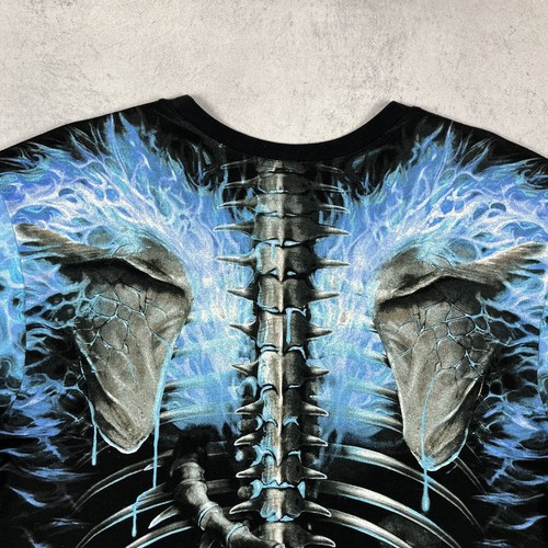 T-shirt manica corta Spiral All Over Print Skulls Y2K Hype AOP VTG vintage an... - Foto 9 di 11