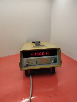 FLuke 2180A RTD DIGITAL THERMOMETER