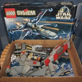 Vintage Y2K Lego Accessories star wars wing fighter 7140