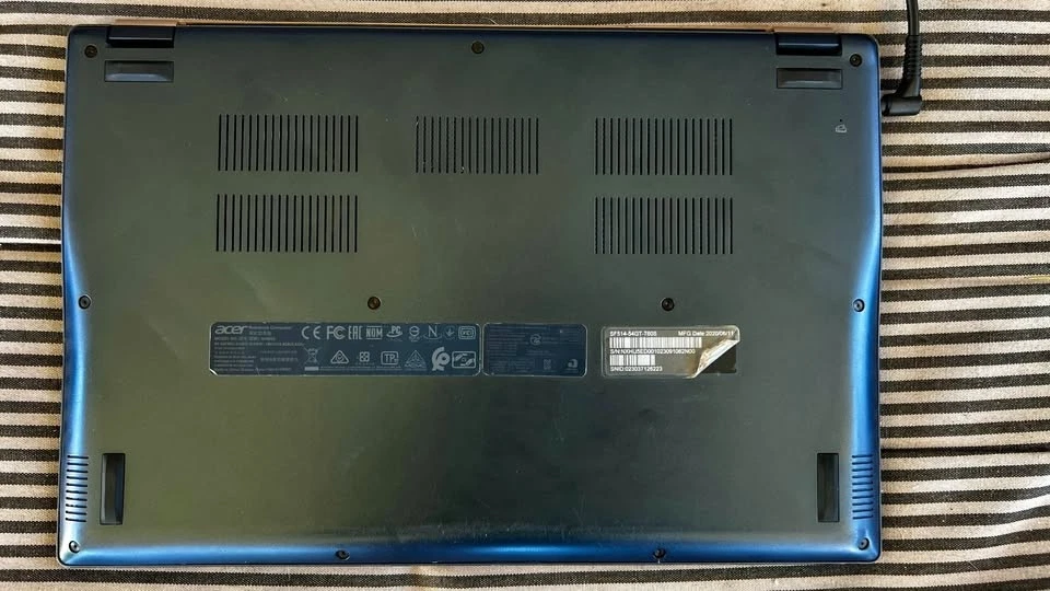 PORTATIL ACER SWIFT 3 N19H3 i7 16gb RAM 1TB SSD 13.5" VENTANA 10 HOGAR ENVÍO GRATUITO Foto 3 de 4