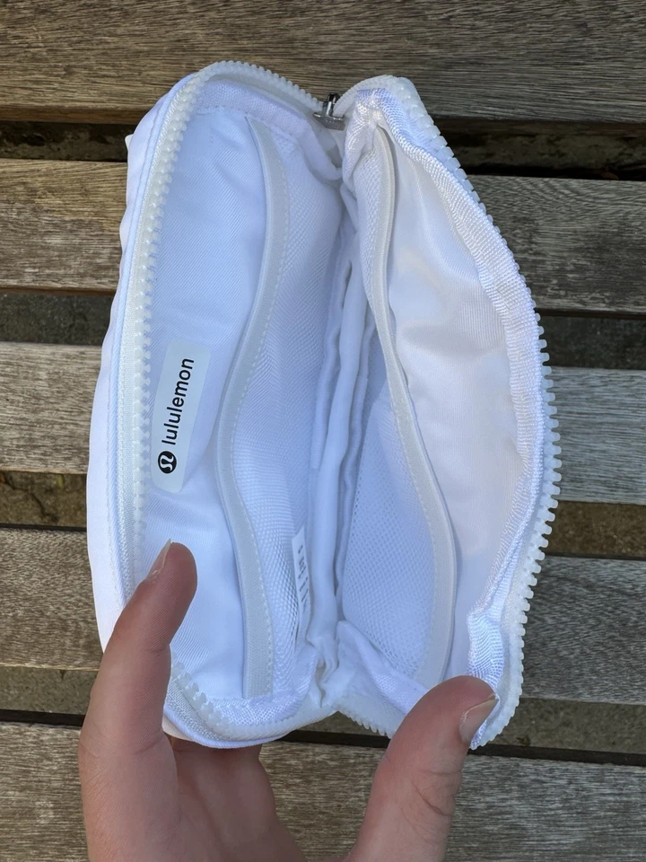 Sac de ceinture Everywhere 1 L Lululemon Neuf Avec Étiquettes - Blanc - Photo 3/4