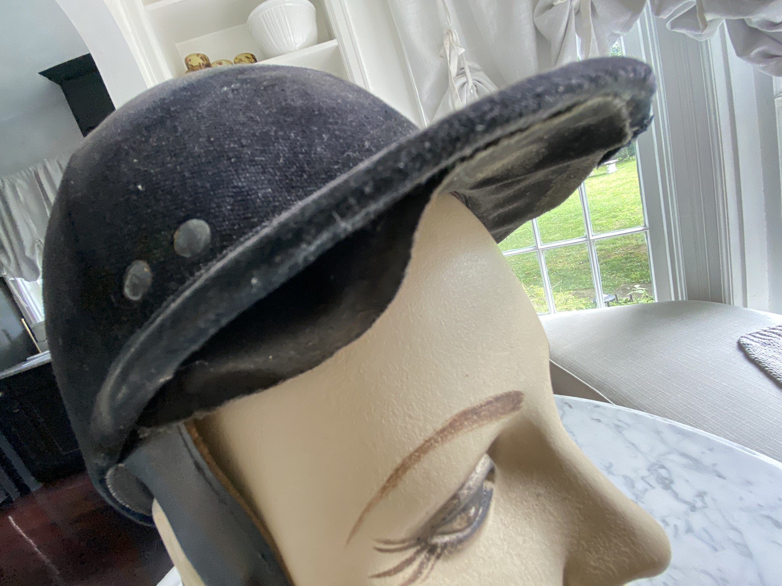 Vintage Riding Hat velvet Helmet Polo Fox Hunting equestrian Hunt Cap - display