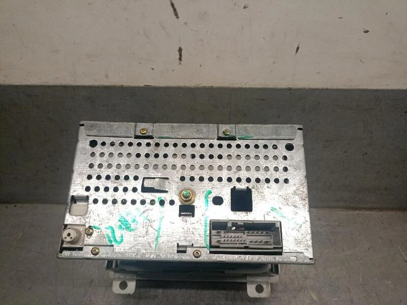 4S6118C815AA sistema audio radio cd para FORD FIESTA (CBK) 1.6 2001 5586439 - Imagen 2 de 4