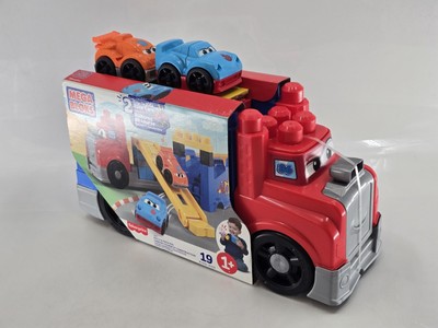 NEW Fisher PriceMega Bloks First Builders Build & Race Rig W/19 Pieces
