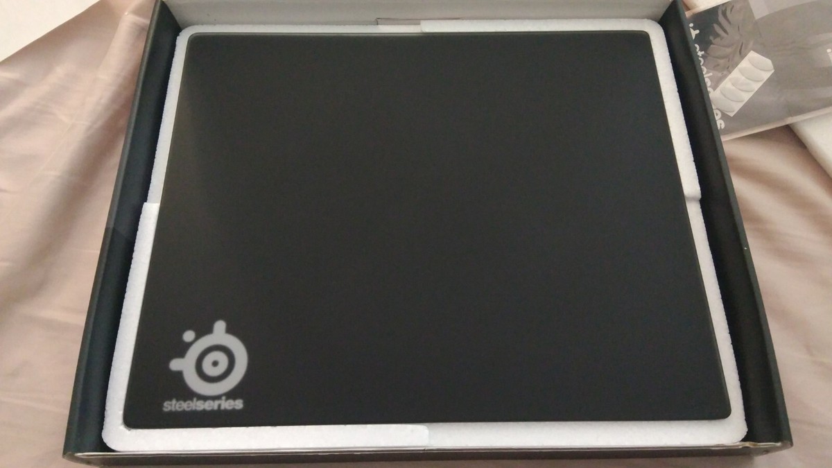 RARE Steelseries Experience I-2 Tempered Glass Gaming Mousepad