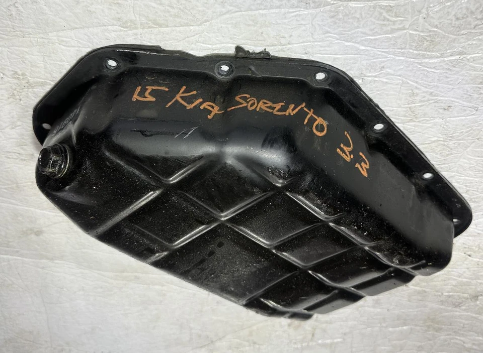 cárter de aceite inferior del motor - Kia Sorento 2014-2019 3,3 L V6 Foto 2 de 4