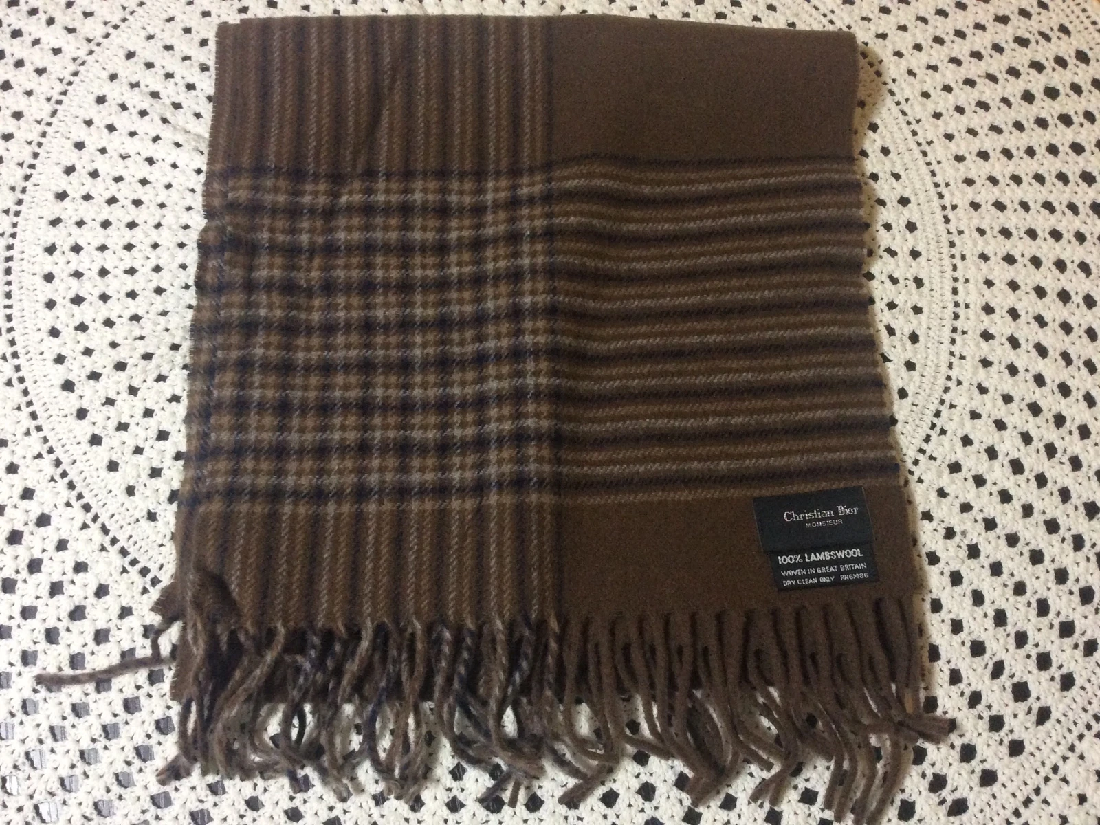 Foulard ancien Christian Dior Monsieur Made In Great Britain 55” X 12”