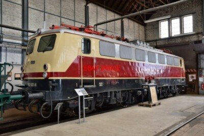 #ad PHOTO GERMAN RAILWAY DB CLASS E320 NO E320 001 182 001 AT THE DB KOBLENZ V2 GBP 3.00