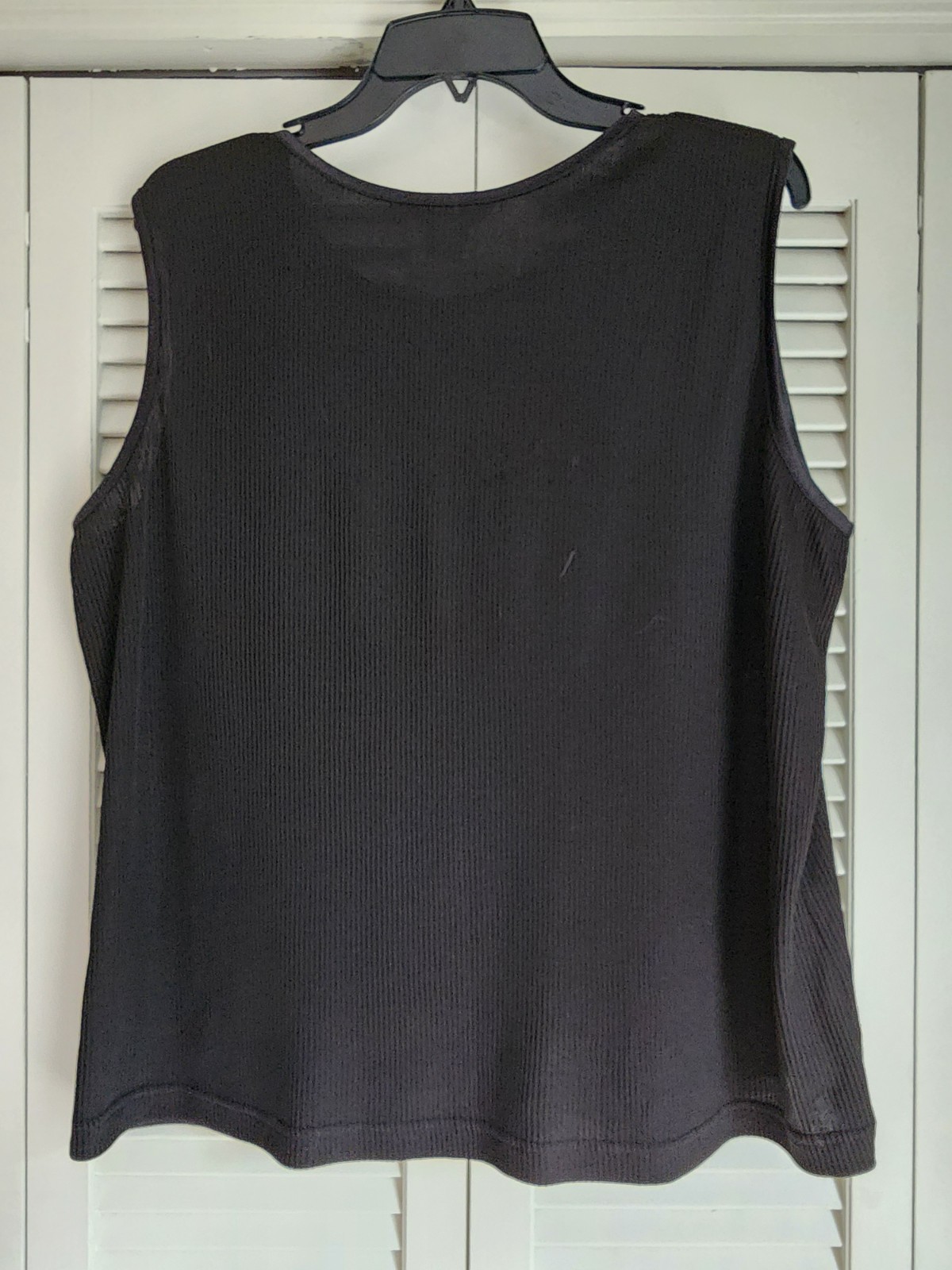 Alia Solid Black Ribbed Round Neck Sleeveless Pol… - image 4