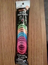 Halloween Glow Bracelets 10 Pack Light Sticks Varius Colors Party, Brand New