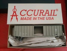 HO Accurail Illinois Central 50' Ext. Post Boxcar IC 535593 5618