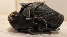 New and unused Mizuno Pro Hard Pitcher Gloves from Japan M
