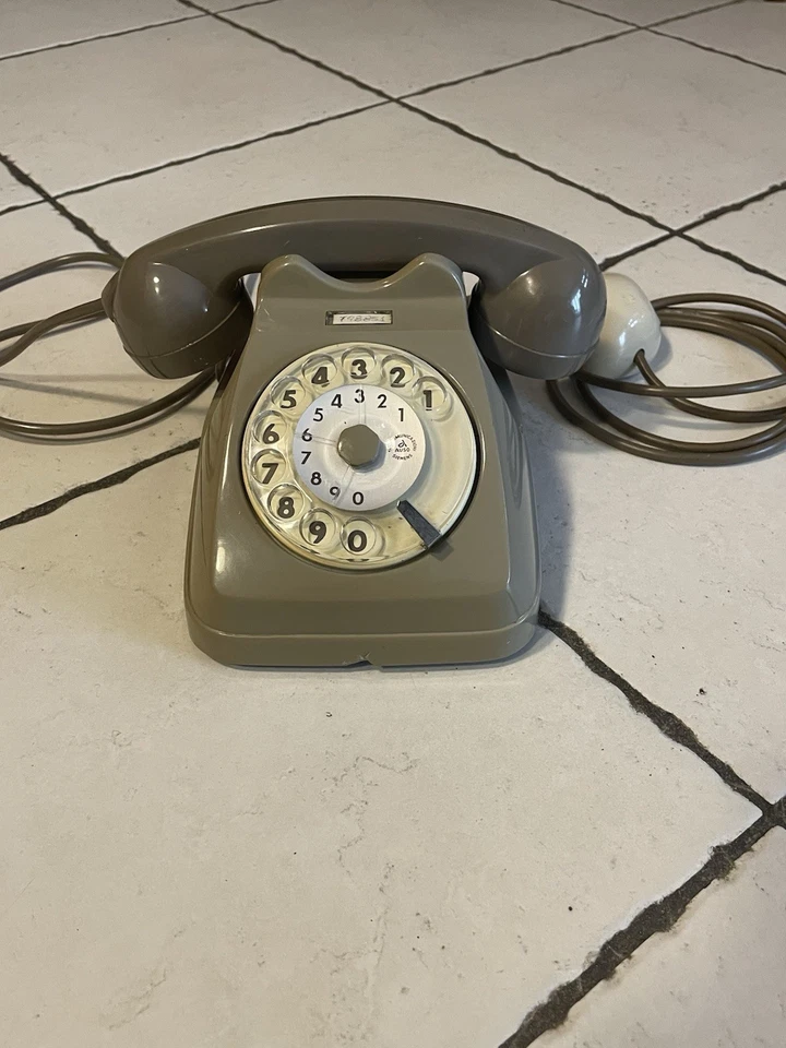 TELEFONO A ROTELLA DISCO GRIGIO SIP VINTAGE ANNI '70 SIEMENS - Immagine 2 di 4