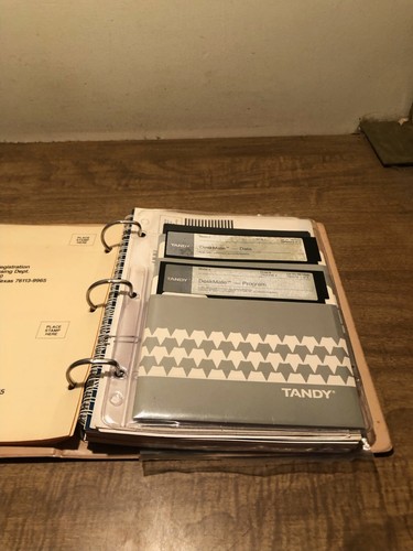 Software y manuales vintage TRS-80 Deskmate 26-1608 - Imagen 7 de 15