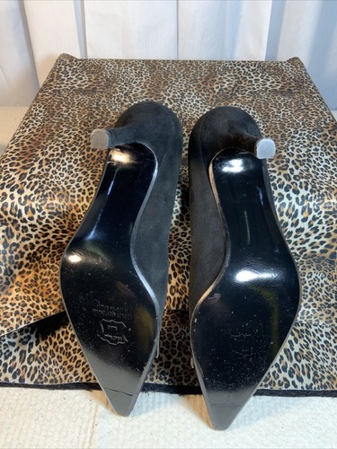 STUART WEITZMAN BLACK SUEDE PUMPS SIZE 7M MSRP: $160 - Picture 7 of 9