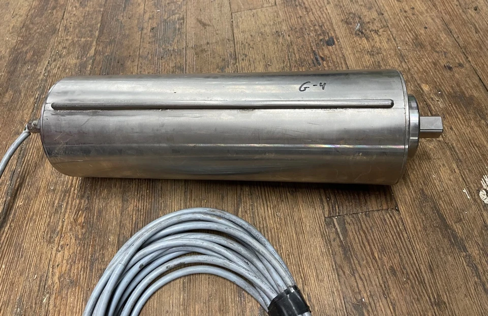 MOTOR TAMBOR SANITARIO VAN DER GRAAF SS 15.5"L X 5"D E22190 TM127A25-410NBSTM  Foto 2 de 4