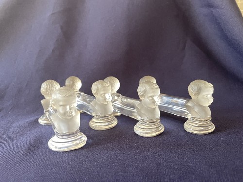 Fine & RARE Victorian Baccarat Glass Cherub Bust Figure Knife rest 4 Set - Picture 9 of 11