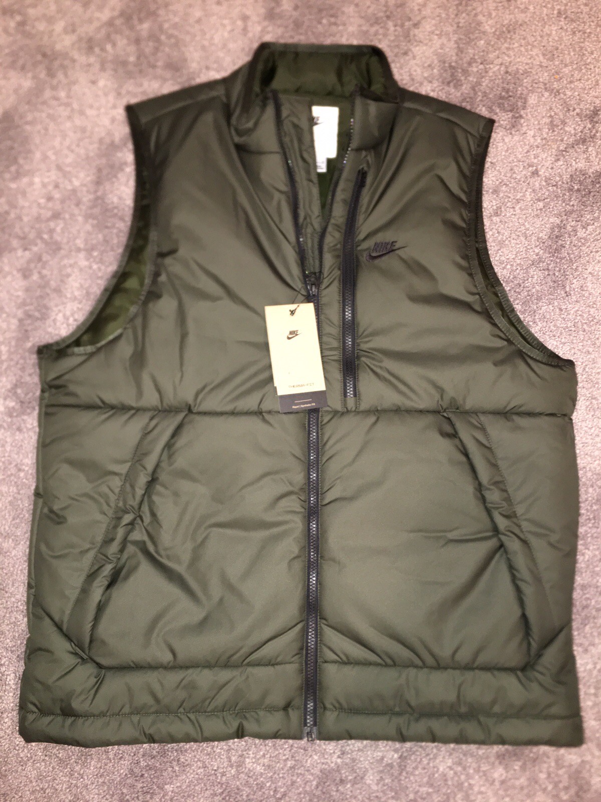 Nike Sportswear Therma-Fit Legacy Vest Dark Olive Mens Size 2XL DD6869-355 $95
