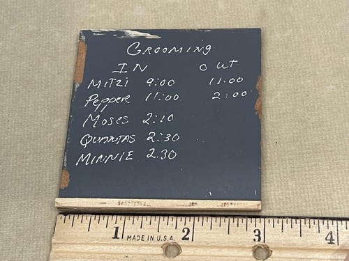 Dollhouse 1:12 scale Pet Groomer chalkboard Sign That Needs Trim - Picture 6 of 6