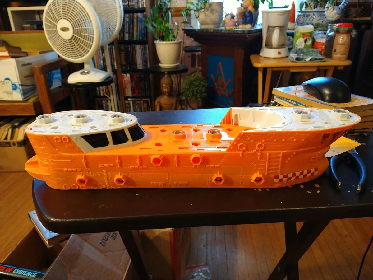 Matchbox mega best sale rig shark ship
