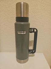 VTG STANLEY Thermo 2 Qt/1.9L, EN12546-1 Handle, Hammertone Green Foldable Handle
