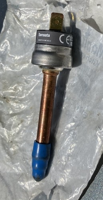 #ad 000013508 Pressure Switch FCC NO 200 250 MANITOWOC ICE INC Genuine NEW open box $85.00