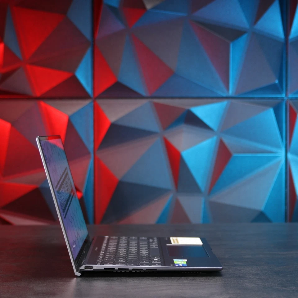 ASUS ZenBook Pro 14X OLED // Core i7-1260P, 16 GB RAM, 1 TB SSD - Bild 2 von 4