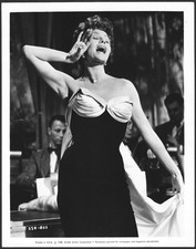 RITA HAYWORTH VINTAGE ORIGINAL PHOTO ICONIC ACTRESS STYLISH POSE BEAUTY GLAMOUR