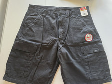 Mens Wrangler Cargo Shorts Stretch Relaxed Fit Tech Pocket size 32 black