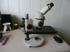 ancien microscope medical WILD M3,annee 1979