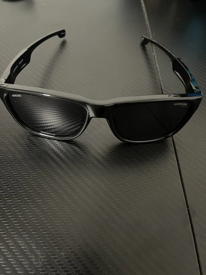 Carrera Ducati Hombre Foto 2 de 3