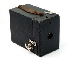 Kodak Box Camera Hawk-Eye Model C No 2 Cartridge 120 Film, Antique c. 1926