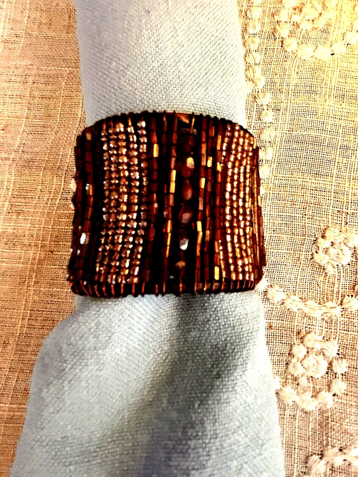 6 servilleteros con cuentas - tonos bronce - sin usar - excelente estado Foto 3 de 4