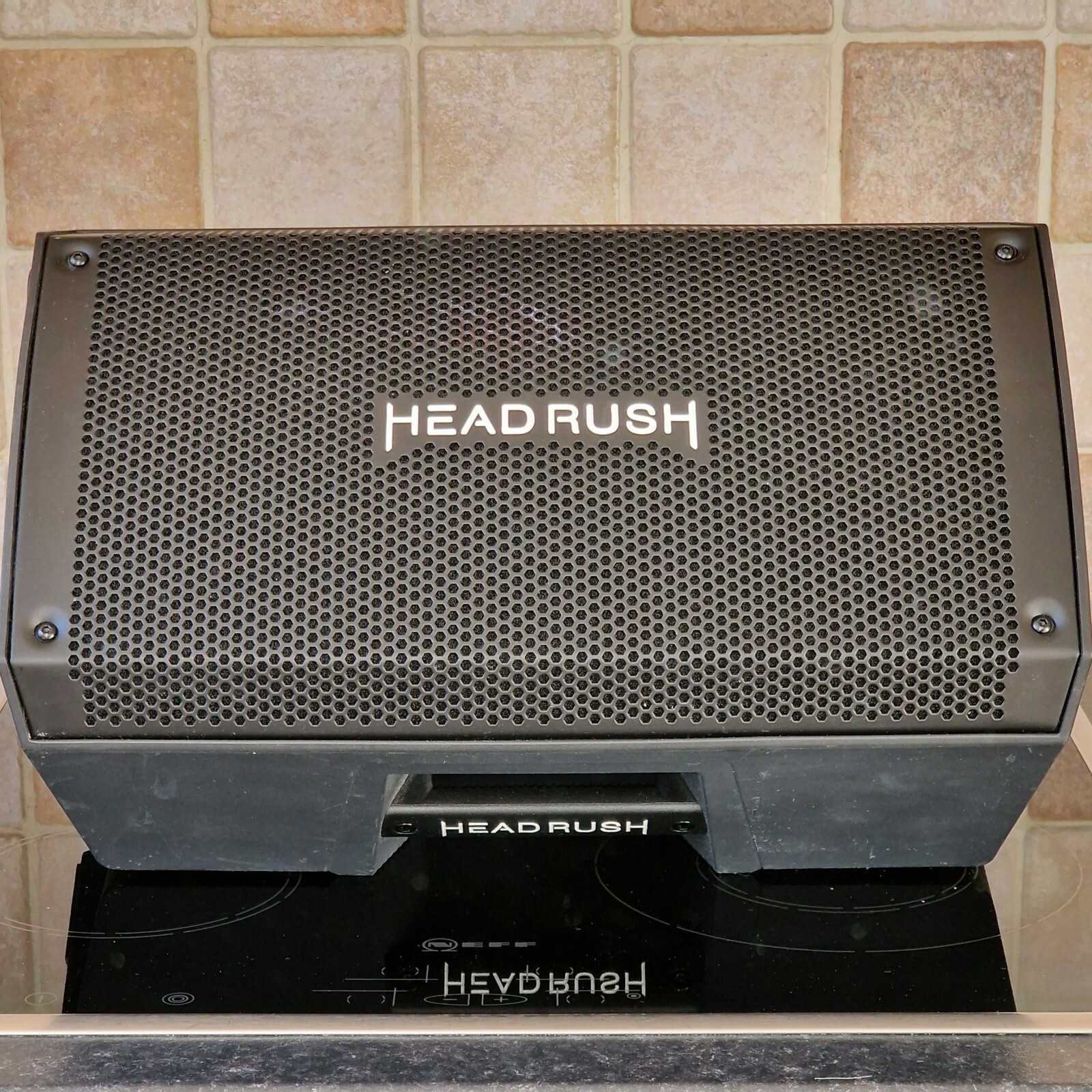 HeadRush FRFR108 Powered Guitar Amp PA Speaker 2000w, Gator Bag and