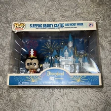 Funko POP! Disneyland 65th Anniversary Sleeping Beauty Castle & Mickey Mouse 21