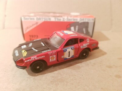 TOMICA DATSUN ミニカー オレンジ TOMICA DATSUN ミニカー オレンジ 1/64 Takara Tomy DATSUN