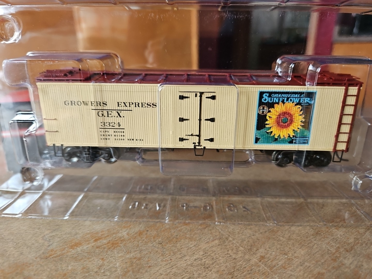 Picture 4 of 4