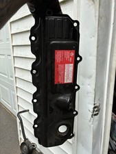 04 6.0 Power stroke Valve Cover