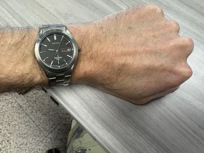 Seiko Quartz Armbanduhr Day Date Titanium - Bild 1 von 4
