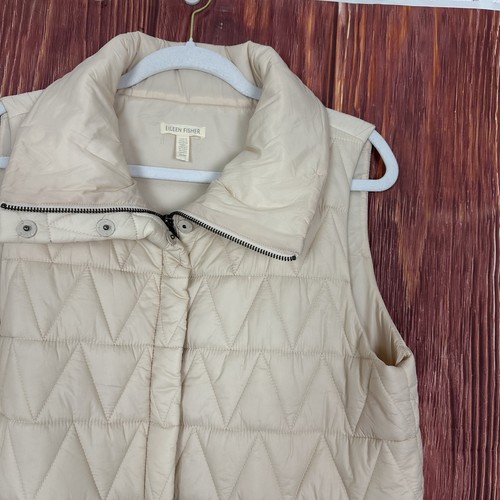 Eileen Fisher Icing Chevron Quilted Light Puffer Vest Ivory Cream Zip Medium M - Picture 2 of 7