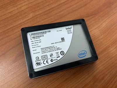 Intel X25-M G2 80GB SATA II 3Gb/s SSD SSDSA2M080G2GC 2.5" HDD HARD DRIVE - image 1 of 4