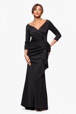 NWT!! Xscape Lexi Scuba Crepe Long Sleeve Dress Black Size 4 Ruched Side Dress