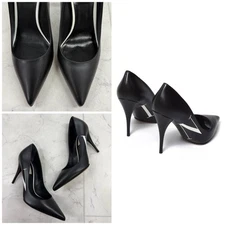 NIB $1,450 Valentino Garavani Women's Black Leather Pointed Toe Pumps Size: 37.5