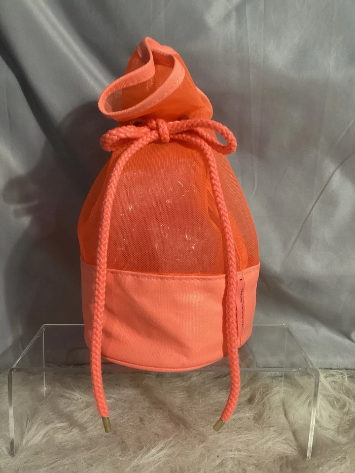 Bolso Victoria’s Secret Wild Fluorescente Naranja Malla con Cierre de Corbata 36 Foto 3 de 4