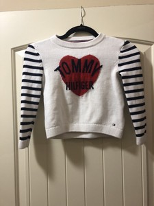 tommy hilfiger heart sweater