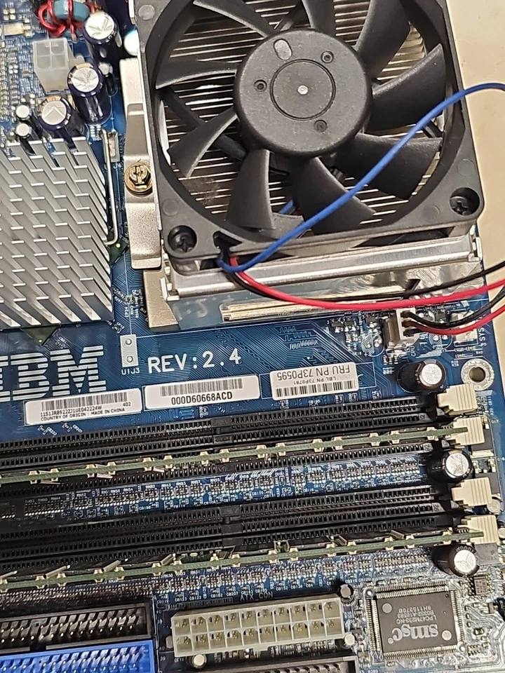 IBM A50 M50 865G Socket 478 ,AGP ,PENTIUM 4 MOTHERBOARD IBM 73P0595 TYPE REV 2.4 - Image 4 of 4