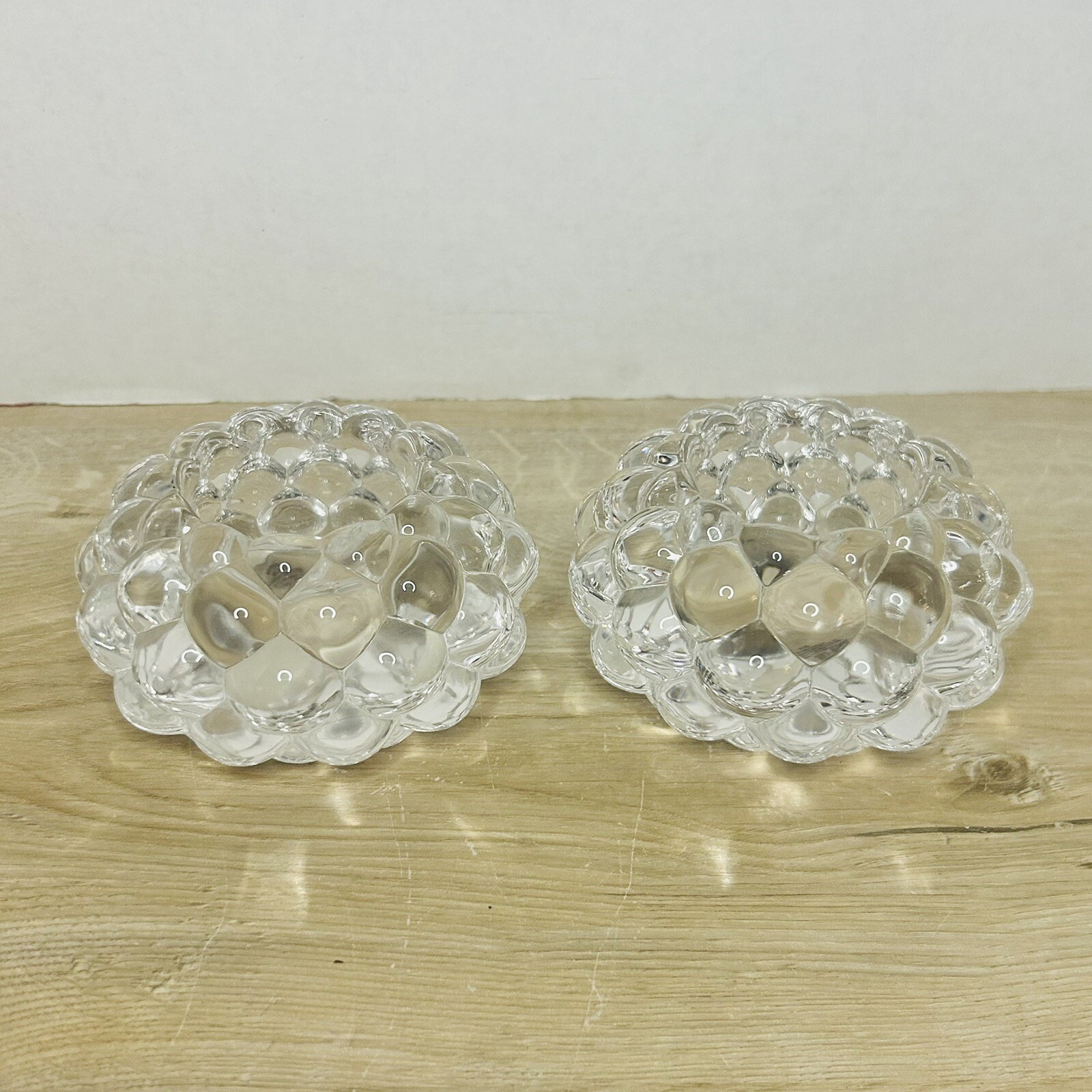 Shannon Crystal Designs Of Ireland Candle Holders Set Of 2 Raspberry Bubble Lead