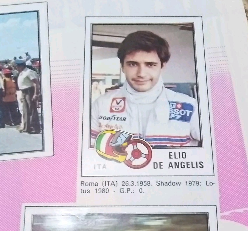 Foto 15 di 24