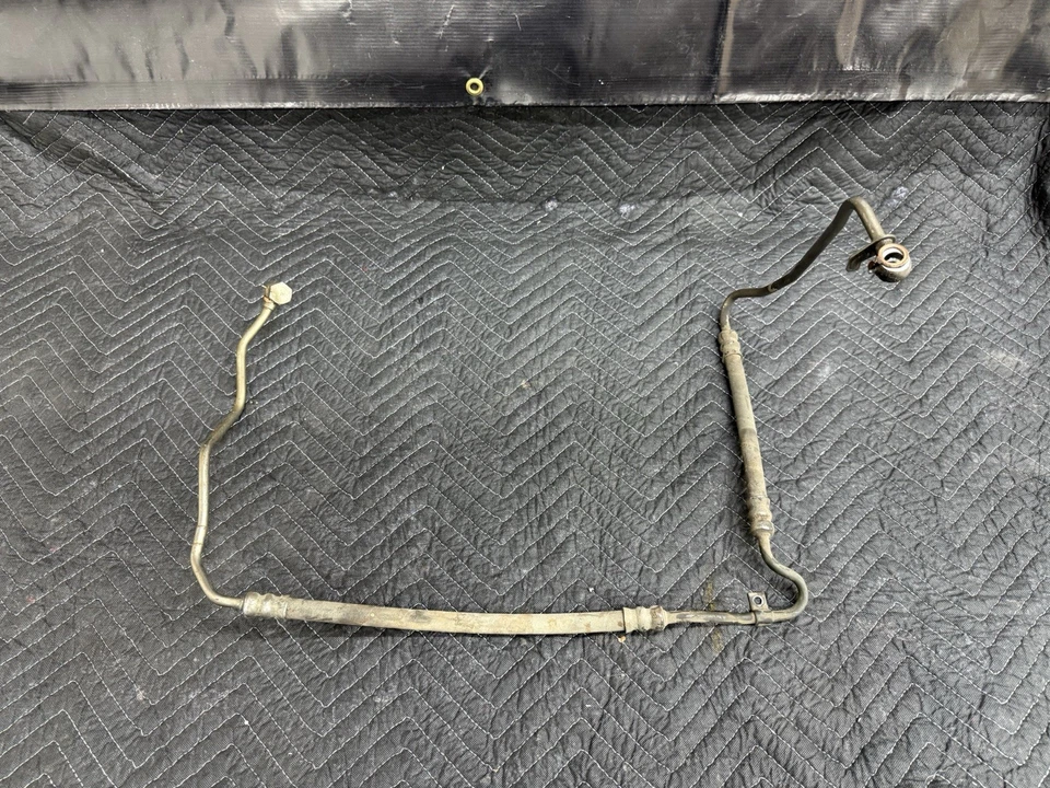 Líneas de enfriamiento de transmisión usadas 08-09 Pontiac G8 GT Caprice PPV 6L80E 92191948-49 Foto 2 de 4